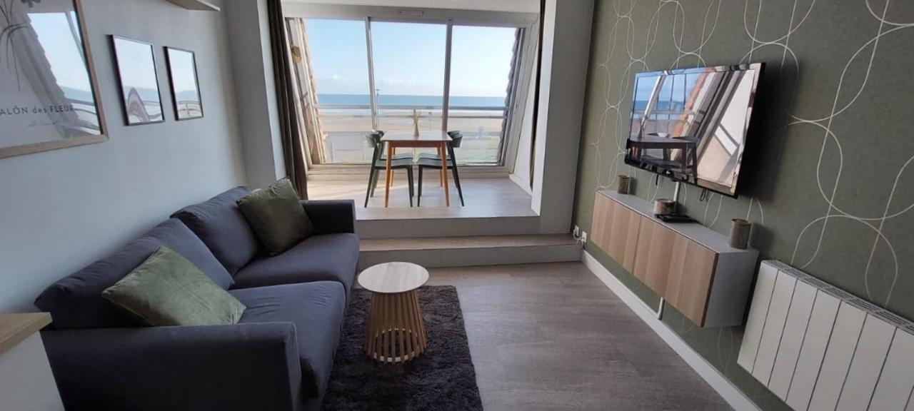 Apartment With A View, Avec Vue Panoramique Sur La